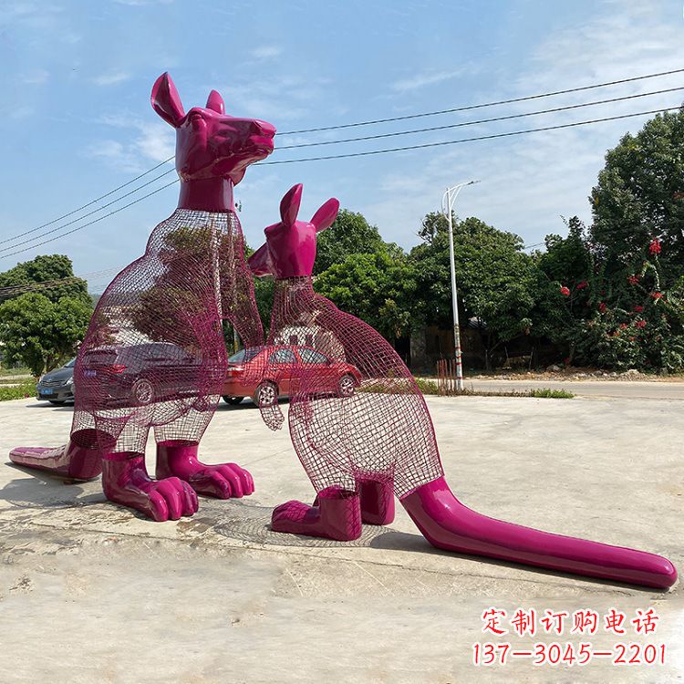 广西不锈钢袋鼠雕塑给公园带来美好景观