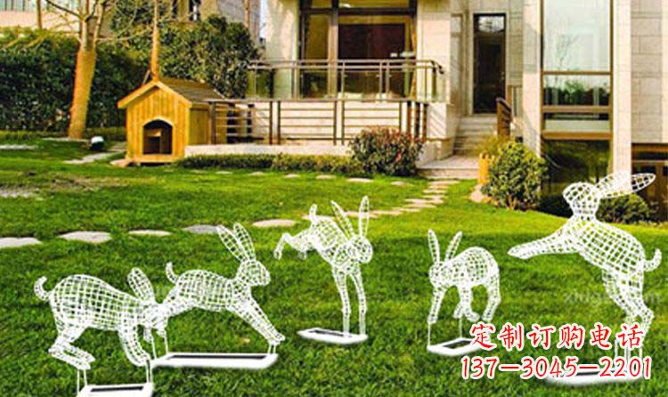 广西不锈钢兔子镂空雕塑