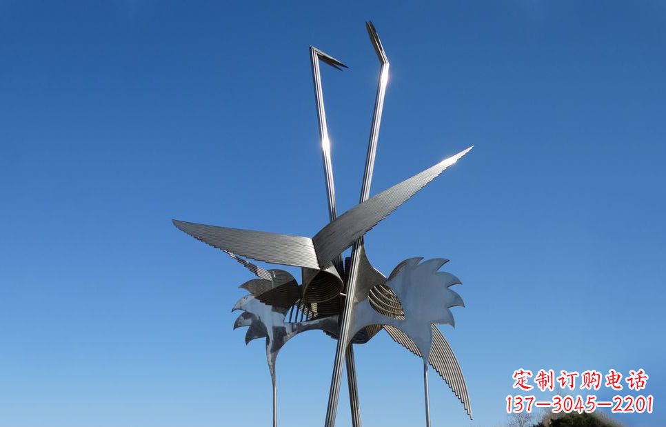 广西不锈钢鸵鸟雕塑精美外形、传神表现