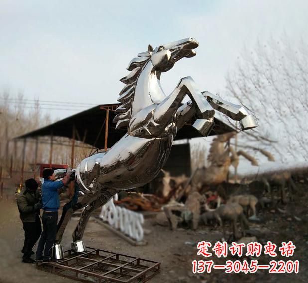 广西不锈钢现代动物马雕塑