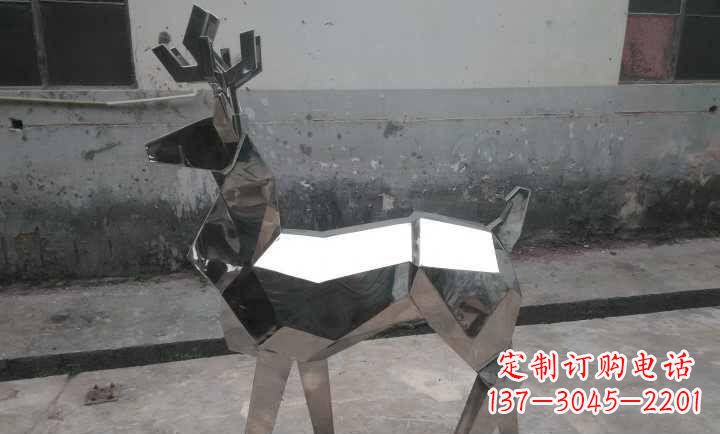 广西不锈钢小鹿石雕——雕塑中的优雅与高贵