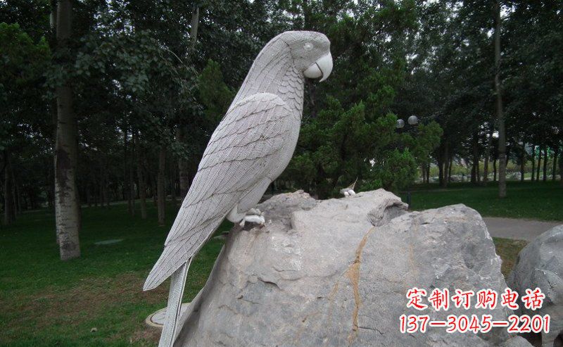 广西不锈钢鹦鹉精美的雕塑艺术