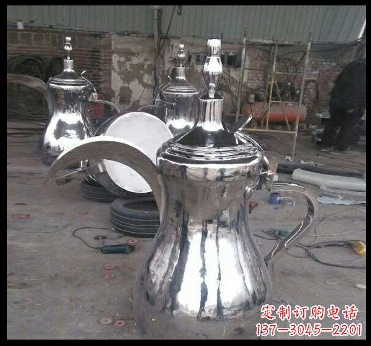 广西不锈钢酒壶雕塑传承古典艺术