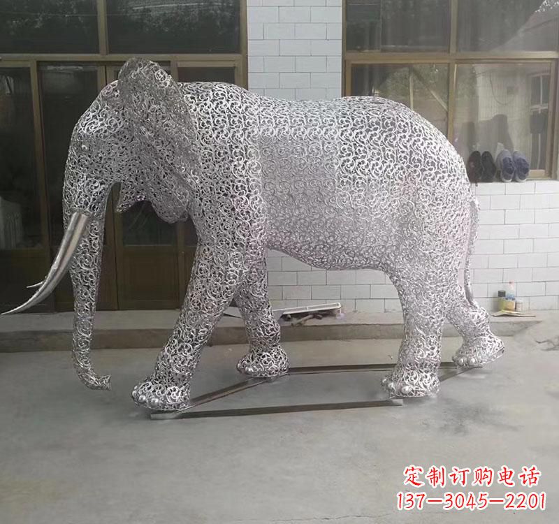 广西不锈钢大象雕塑它的魅力无限