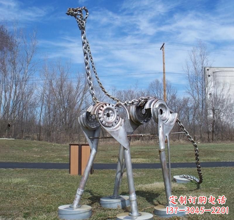 广西不锈钢恐龙雕塑集艺术与自然于一体