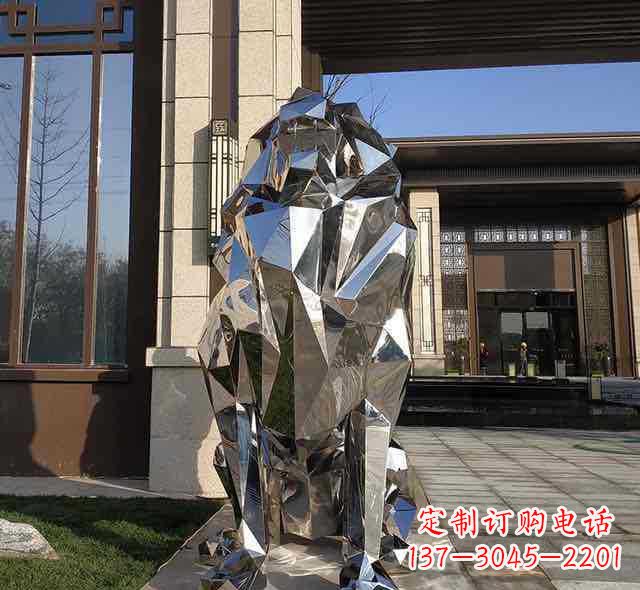 广西不锈钢狮子雕塑给园林带来神秘与力量