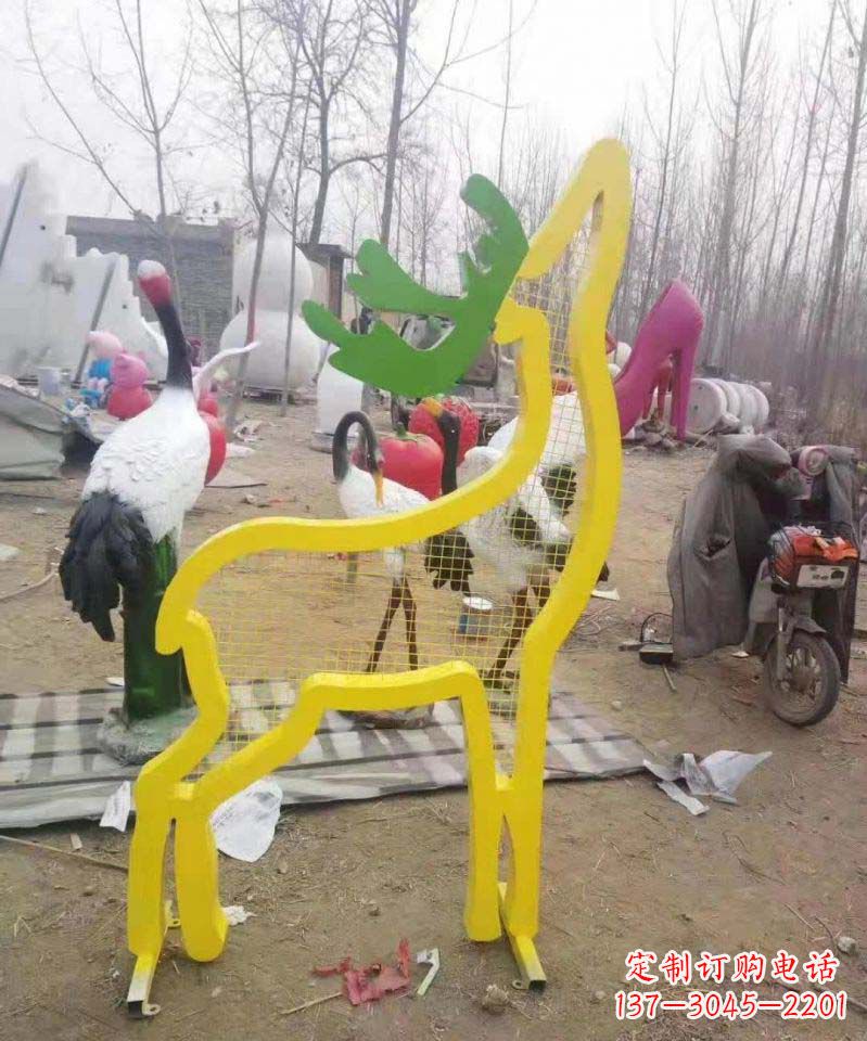 广西不锈钢园林造型景观小鹿雕塑