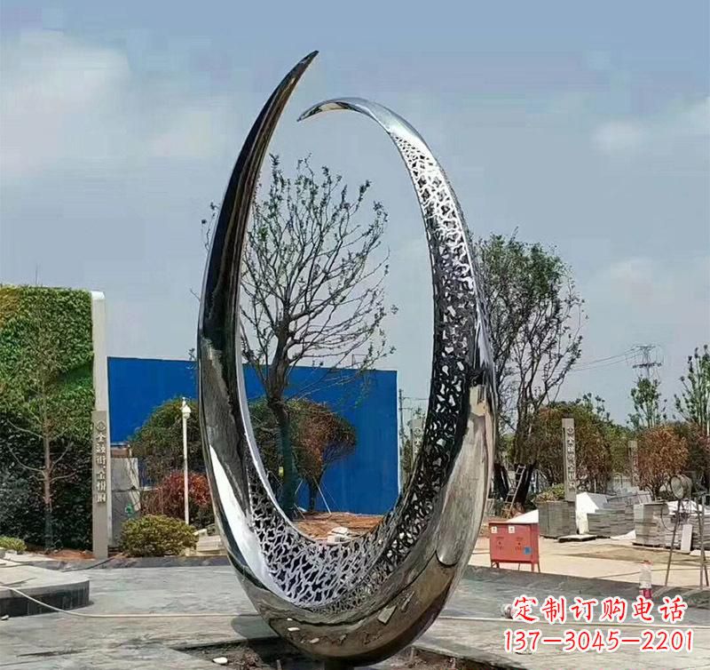 广西不锈钢圆环雕塑将艺术与实用结合