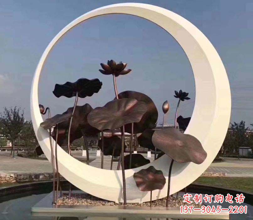 广西环绕荷香不锈钢圆环雕塑