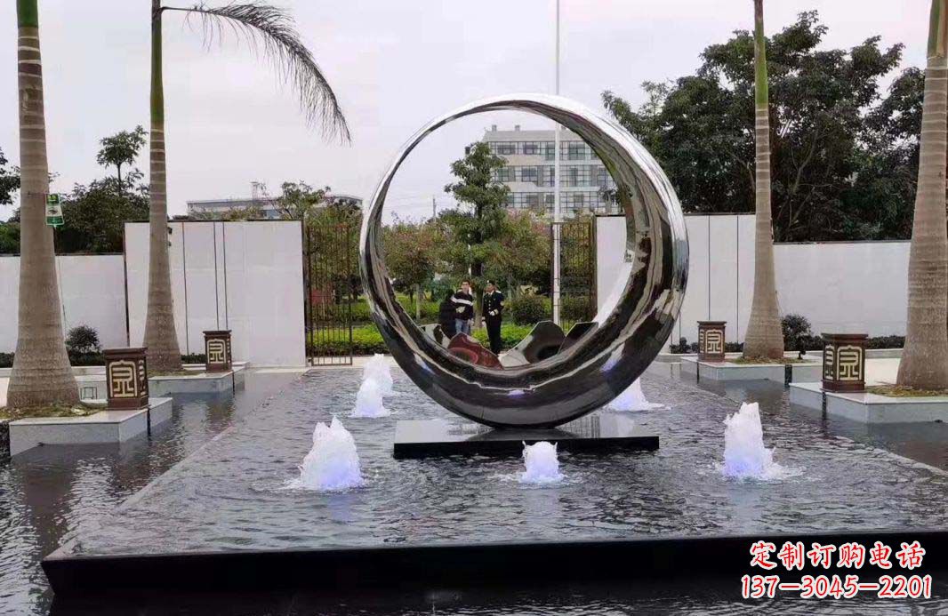 广西圆环景观喷泉雕塑视觉与声音的完美结合