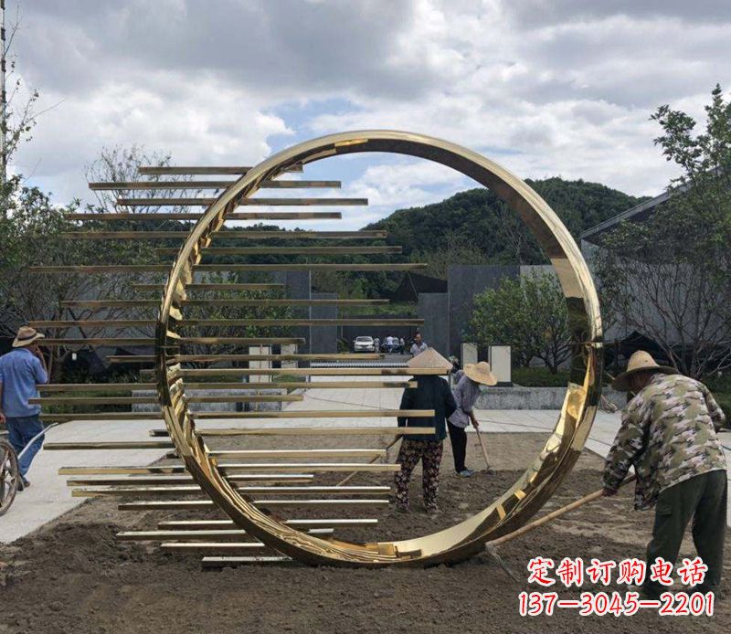 广西不锈钢圆环艺术雕塑——极致精湛的艺术美学