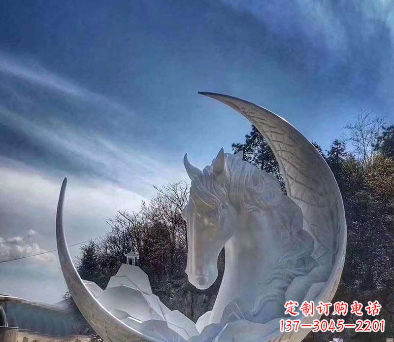 广西不锈钢月亮雕塑一种独特的艺术品
