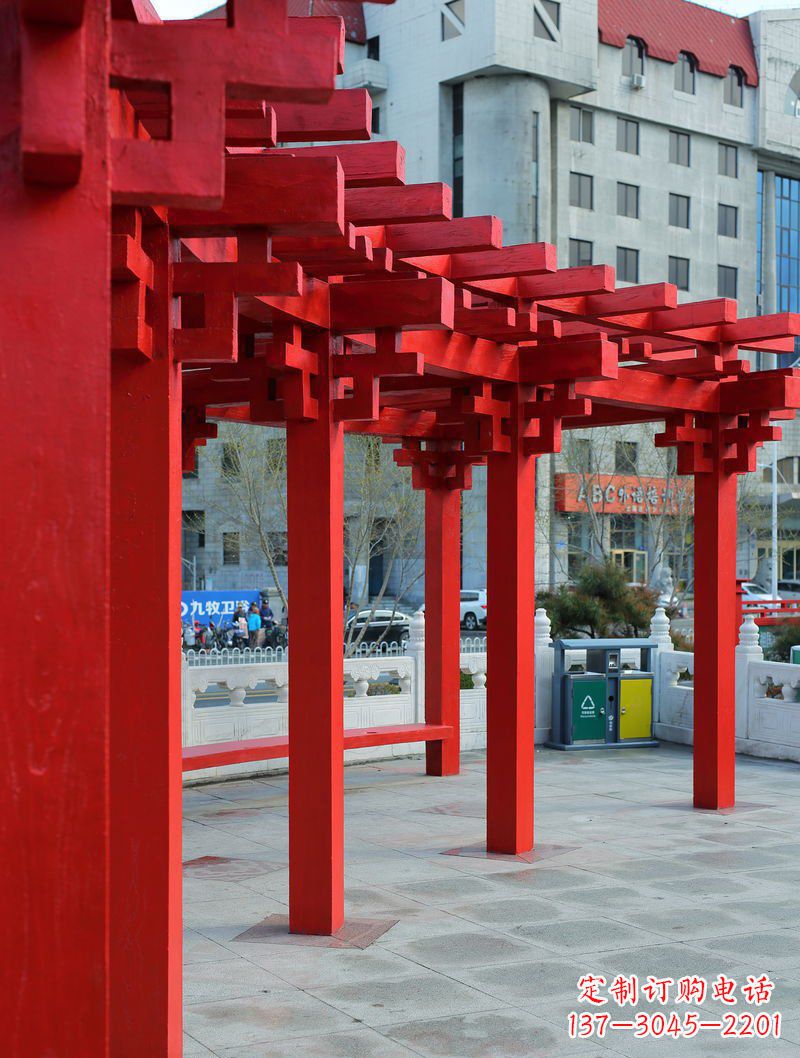 广西长廊雕塑描绘城市景观的艺术作品