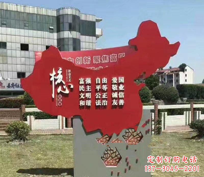 广西把中国传统价值观雕刻在城市景观中
