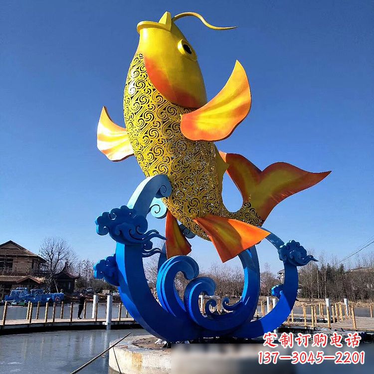 广西彩绘不锈钢鱼跃雕塑-大型水景喷泉动物雕塑