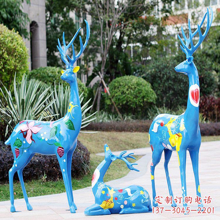 广西精美绝伦的动物雕塑——玻璃钢彩绘鹿