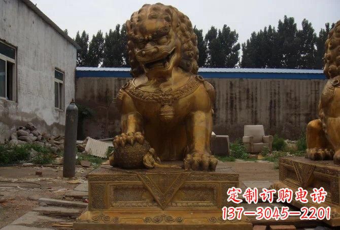 广西静谧的狮子雕塑精美的工艺与精神传承