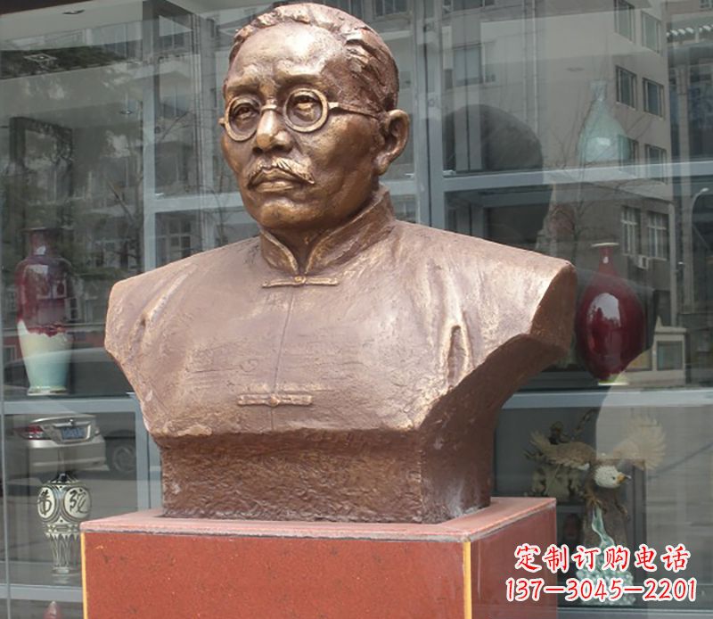 广西蔡元培雕塑传承睿智的象征