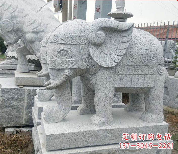 广西藏传佛教大象雕塑