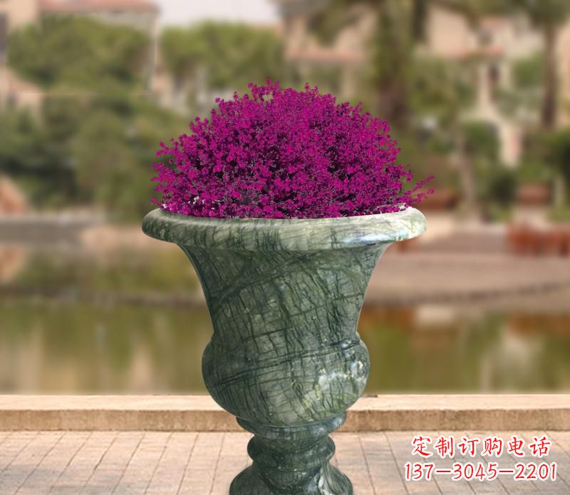 广西白玉景观花盆雕塑让你的景观更加美观