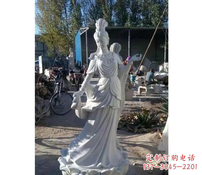 广西传奇女神嫦娥的雕塑