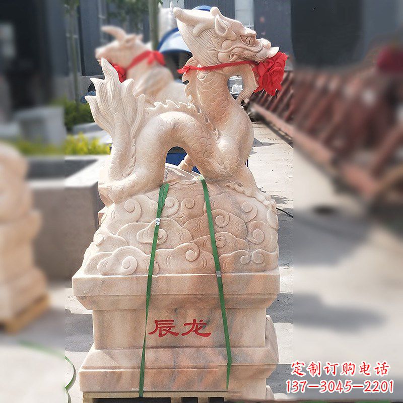 广西龙雕塑融合古典与现代