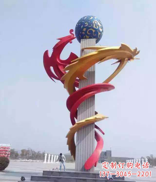 广西青铜龙柱景观雕塑城市的精神象征