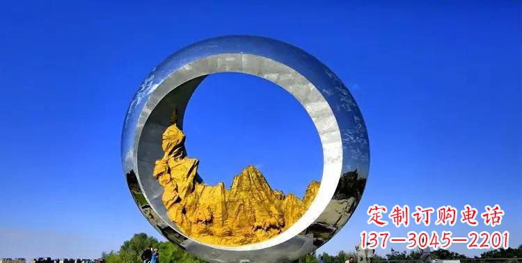 广西月亮雕塑——城市的美丽装饰