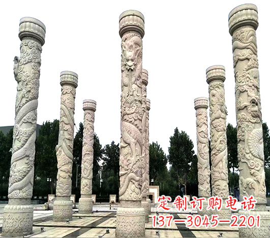 广西精美龙柱雕塑,点缀城市广场