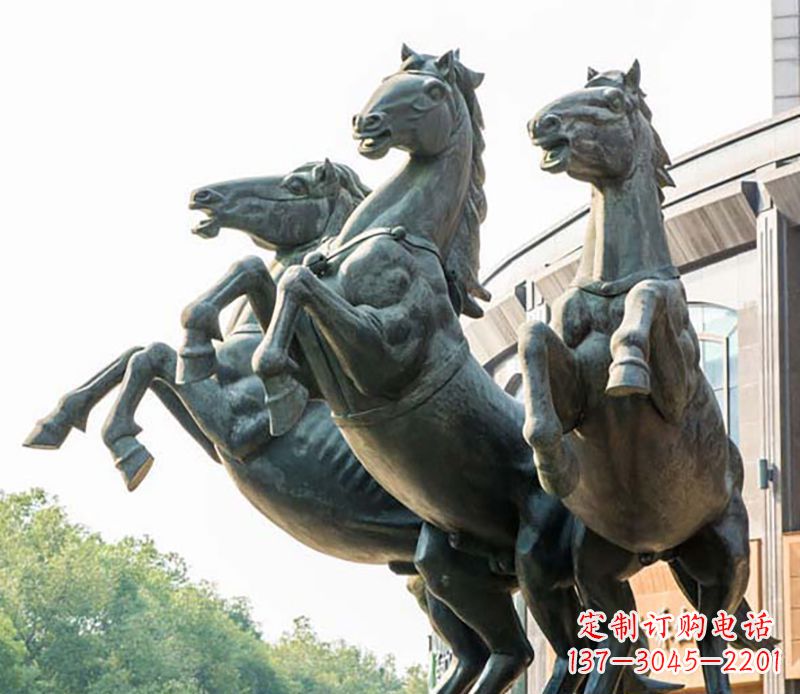 广西马雕塑集传统文化与现代装置艺术于一身