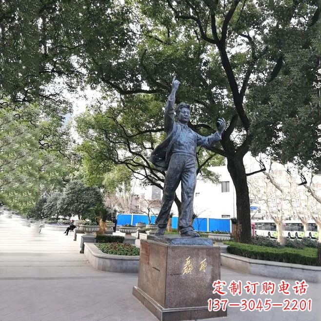 广西城市街道名人雕塑著名音乐节聂耳铜雕像