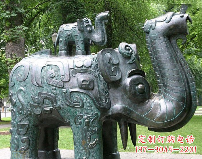 广西抽象大象铜雕