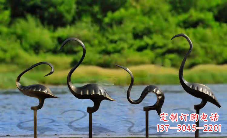 广西抽象几何仙鹤雕塑