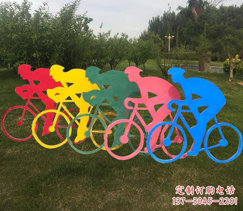 广西抽象骑自行车公园雕塑