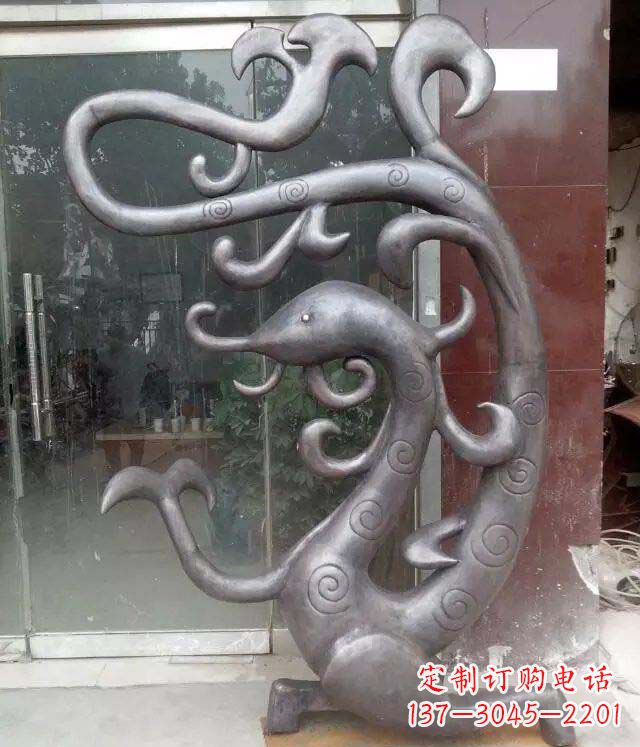 广西精美的动物铜雕