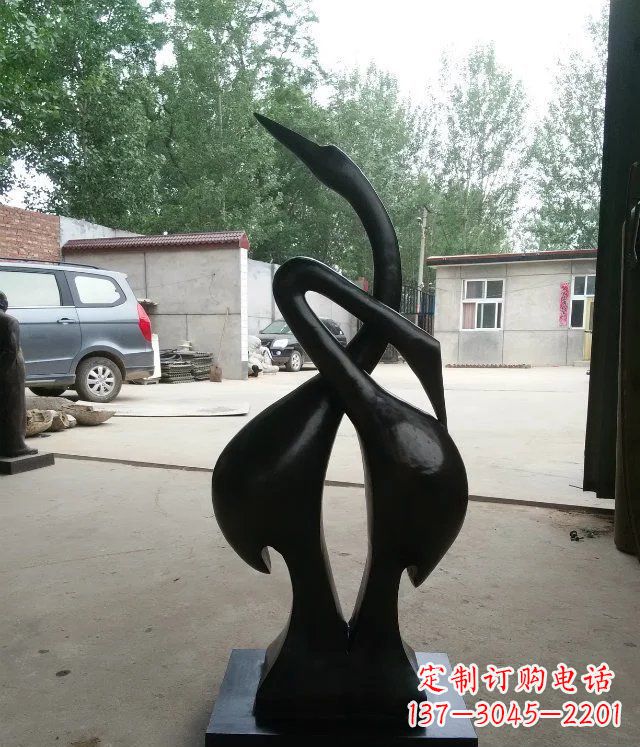 广西抽象天鹅景观动物铜雕