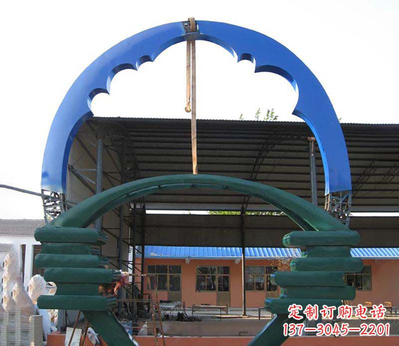 广西抽象圆环不锈钢路边雕塑