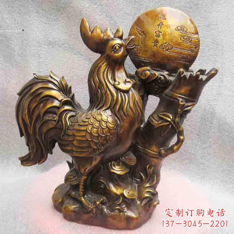 广西纯铜公鸡雕塑引领生肖动物摆件新风尚