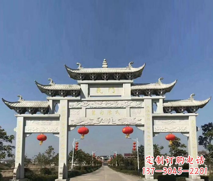 广西传承百年,村口牌楼雕塑的历史