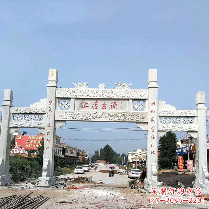 广西村镇牌坊雕塑传承百年文化