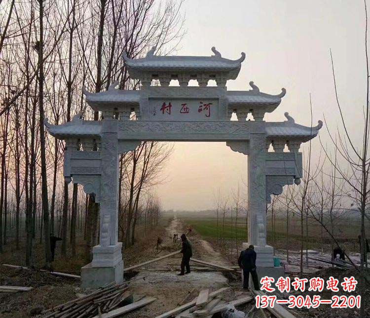 广西牌坊雕塑——记忆中的美丽家乡