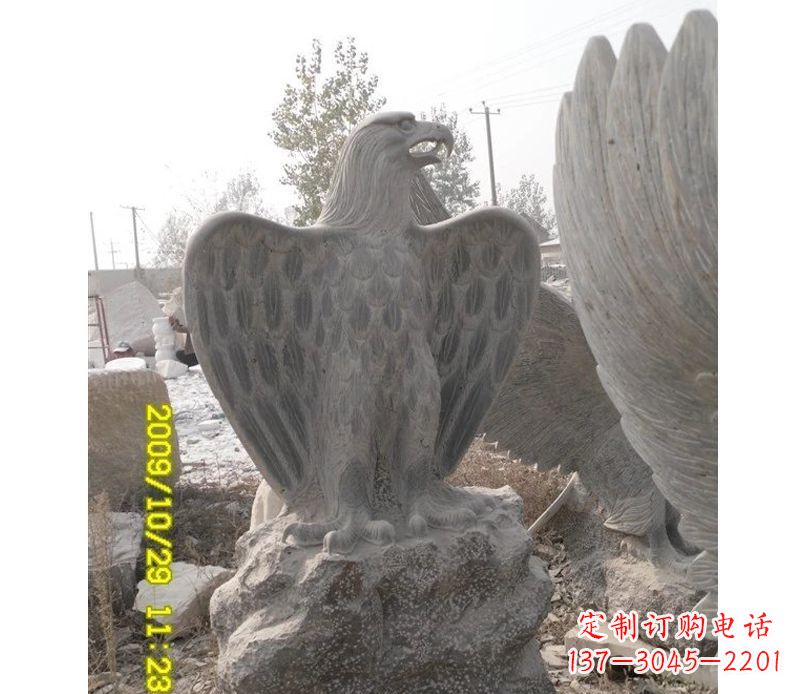 广西大理石老鹰雕塑,高贵雄威气势