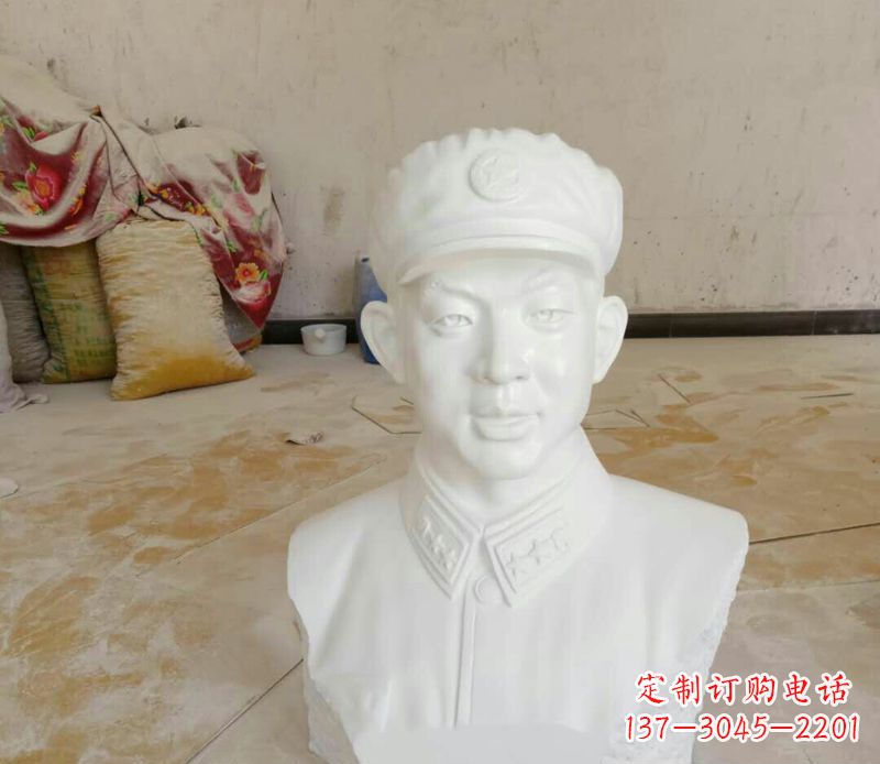 广西中领雕塑精美雷锋雕塑