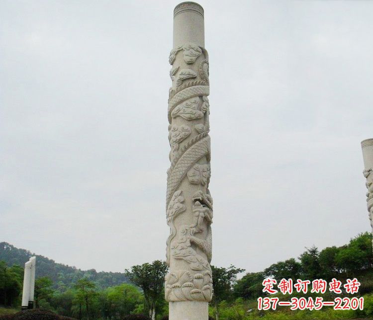 广西大理石盘龙柱雕塑