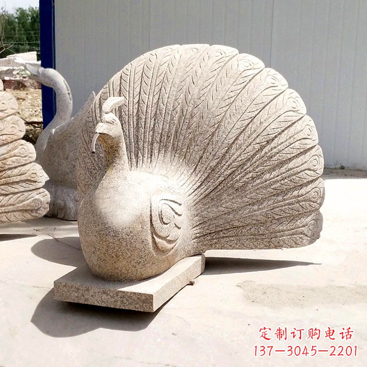 广西大理石喷水孔雀雕塑