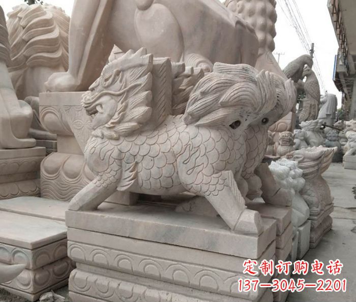 广西大理石麒麟古代神兽石雕