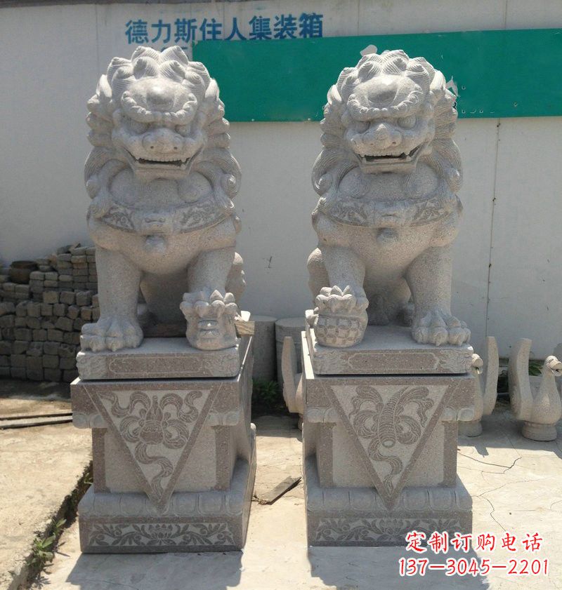 广西精致大理石狮子雕塑