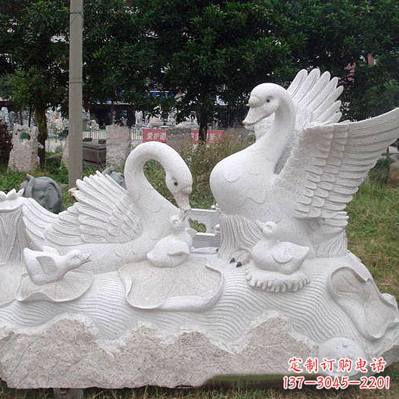 广西大理石天鹅精美雕塑