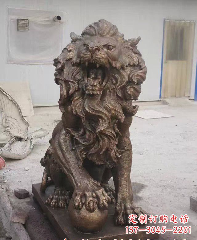 广西大理石狮子雕塑,演绎优雅狮子魅力