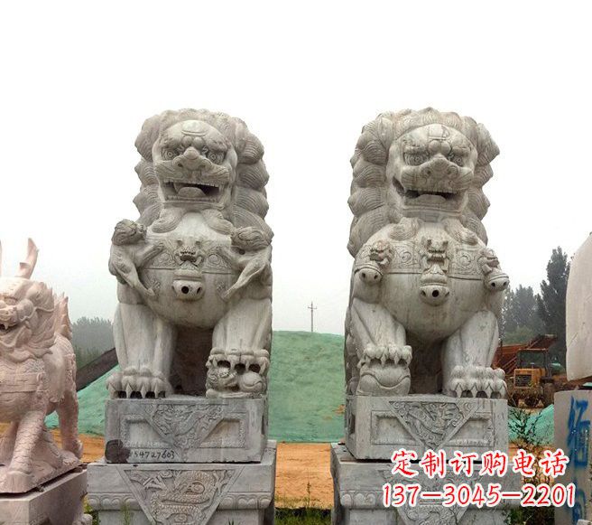 广西传统大理石狮子雕塑